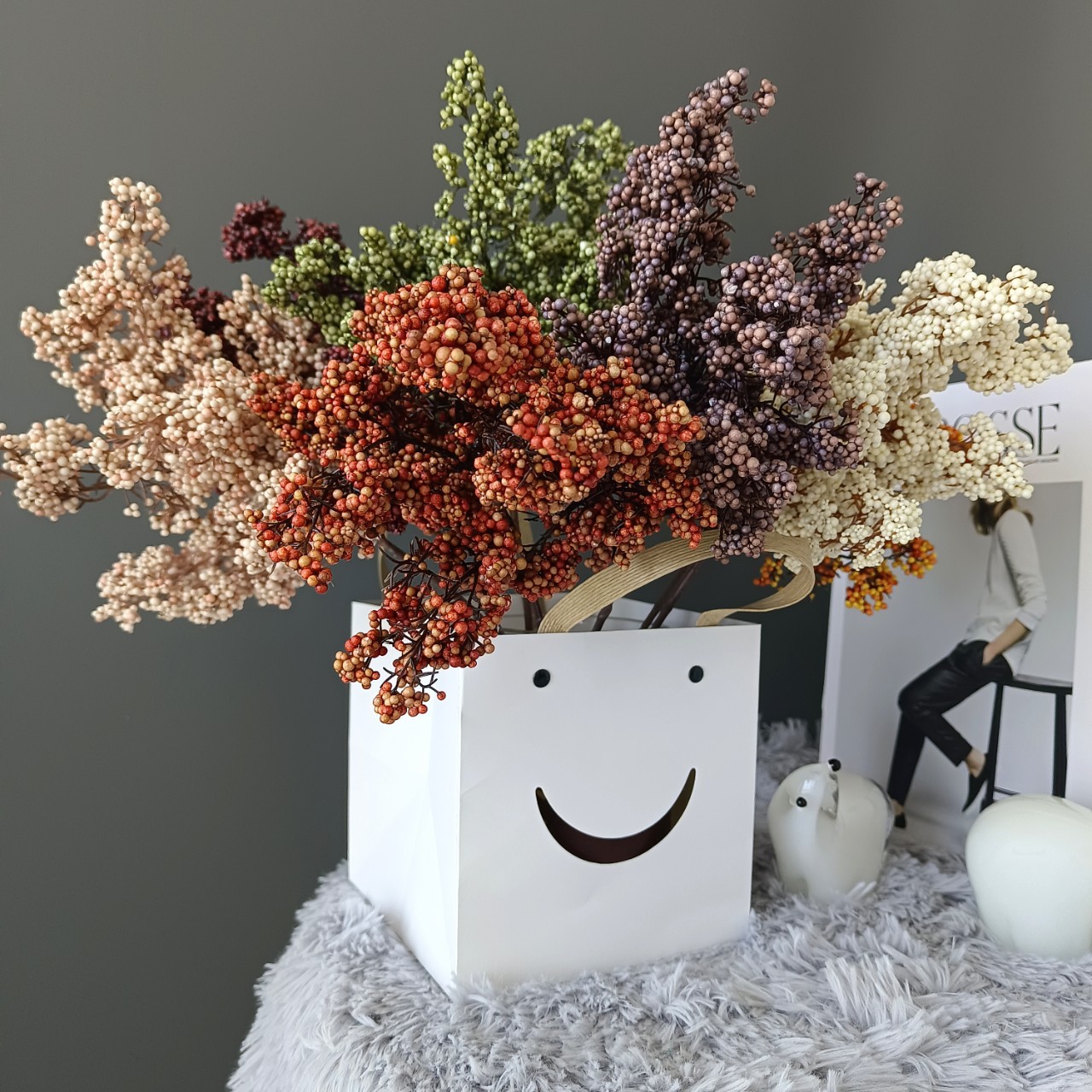 1/3 個造花植物ウィンターベリーウェディングブライダルブー - Bonsai Garden For Home のレビューと価格