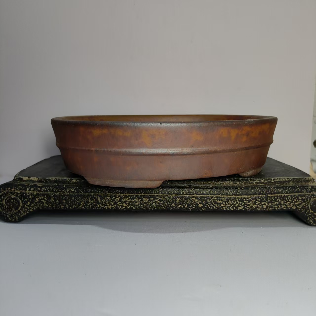 ホットセール中！線模様の楕円形無釉宜興盆栽鉢 - Bonsai Garden Zen のレビューと価格